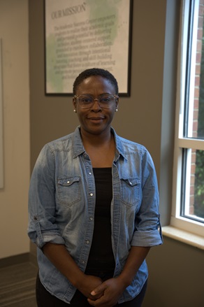 photo of Edvige Djouapouo, BS