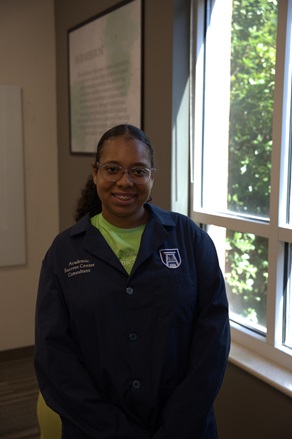 photo of Ta'Cayla Edwards