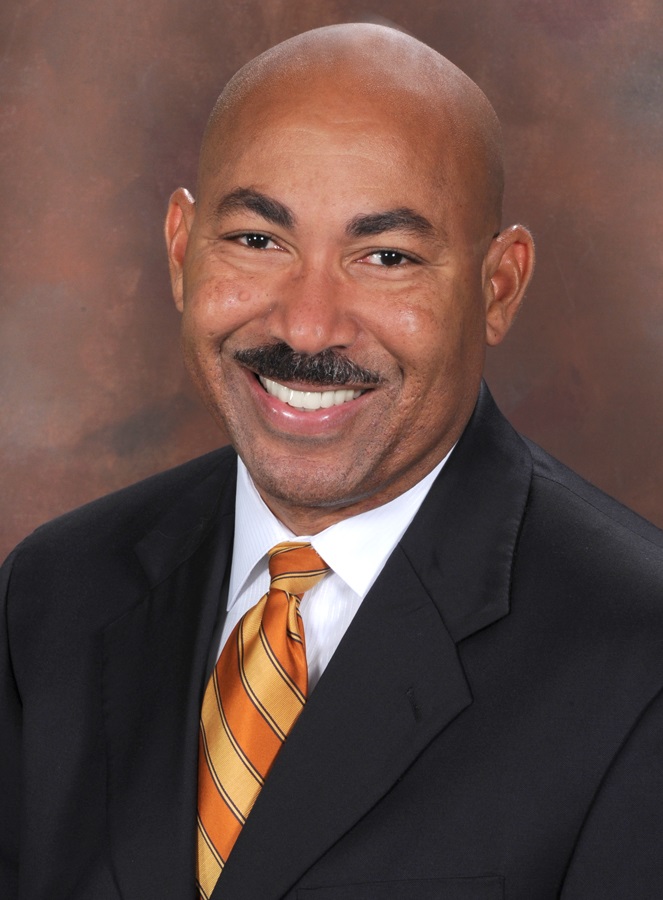 photo of Lester G. Pretlow, PhD, CLS(C), NRCC(CC)