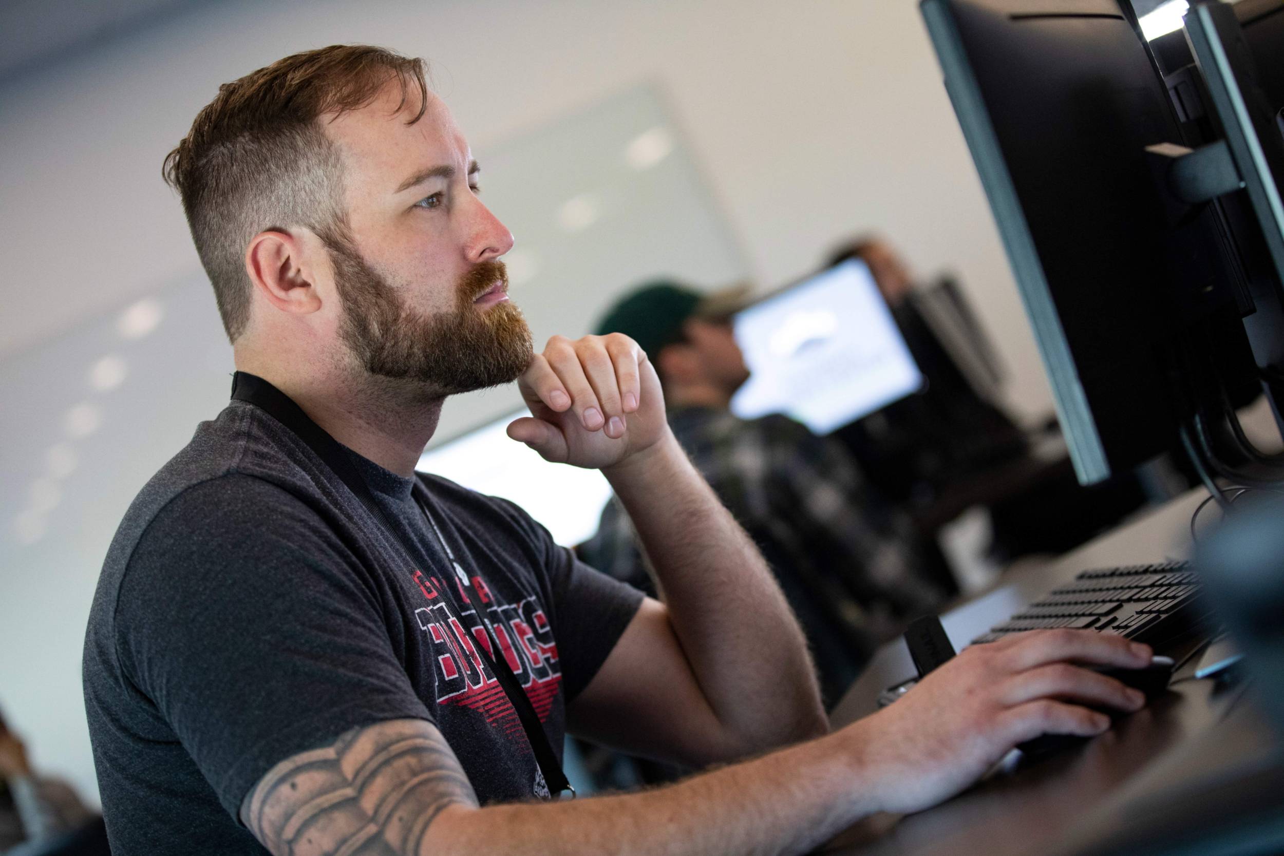 Student in front of a monitor