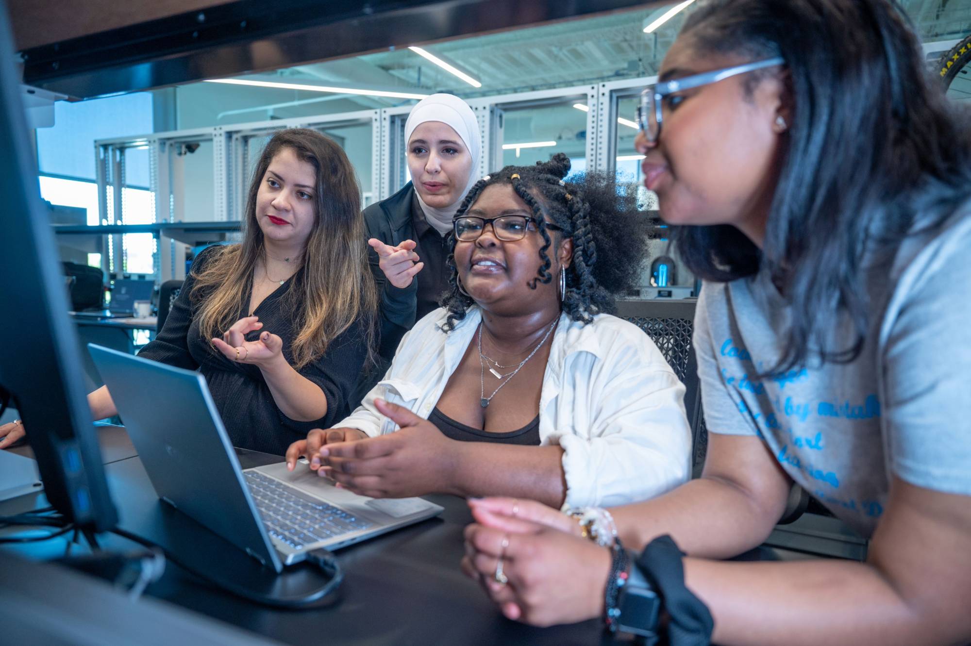 Students working in a computer lab