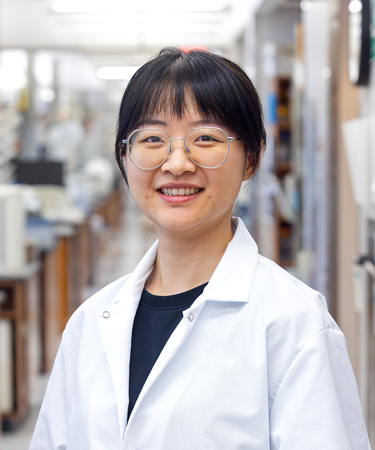 photo of Bowen Hou, PhD