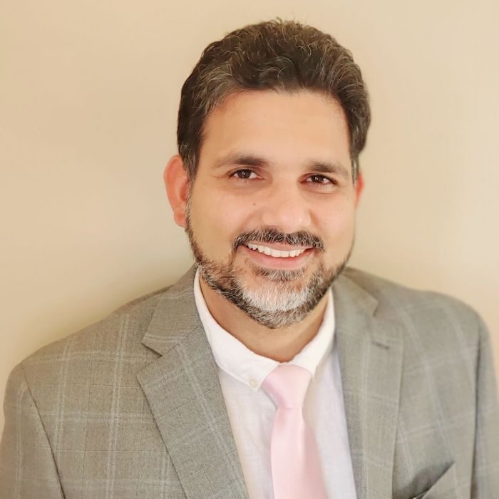 photo of Khushdeep Chahal, MD