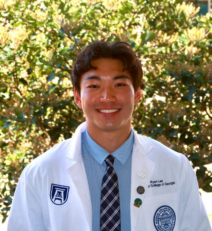 photo of Ryan J. Lee