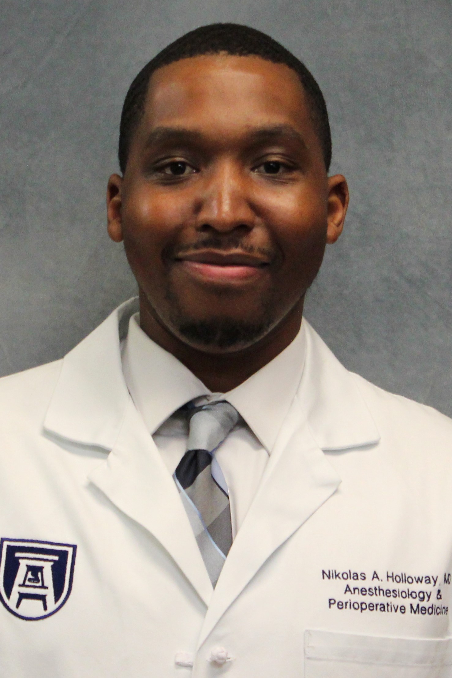 Photo of Nikolas Holloway, MD