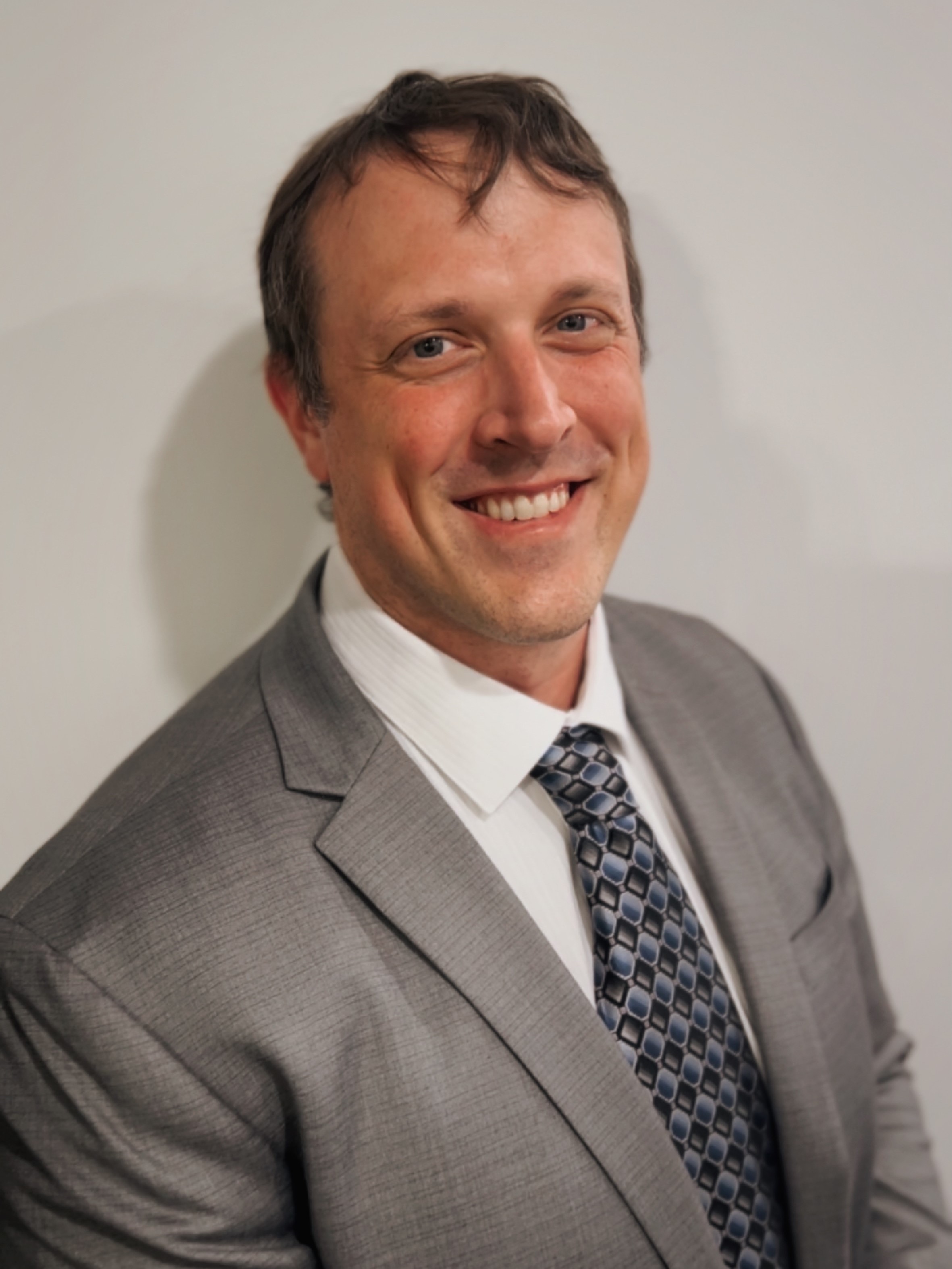 Photo of 
Larry May, MD (Peer Mentorship Liaison)

