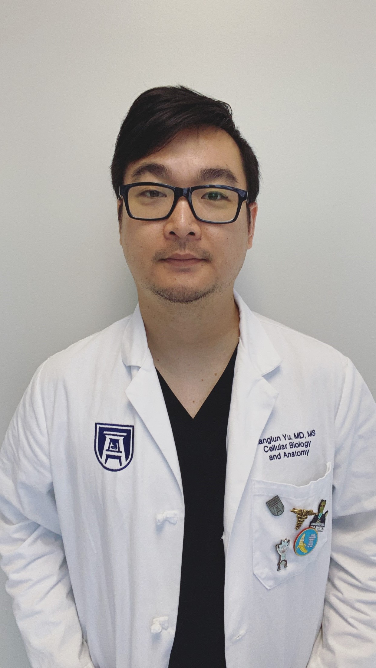 photo of Dr. Kanglun Yu