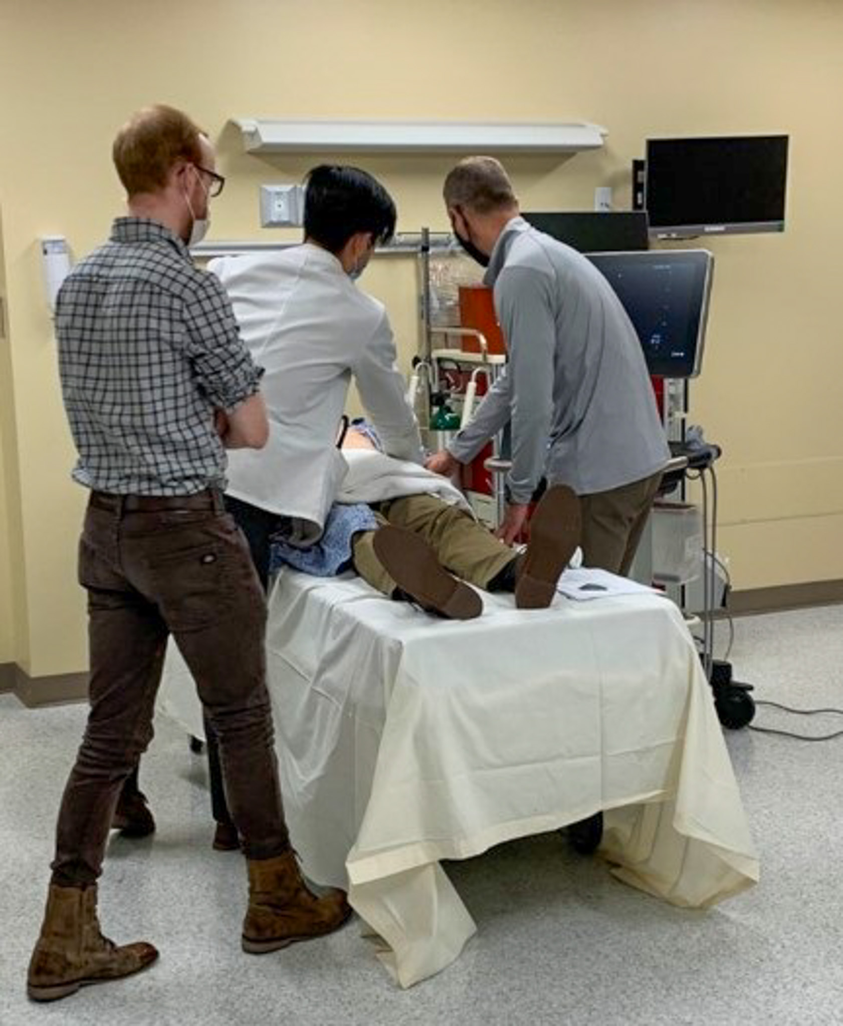 NW students doing simulation