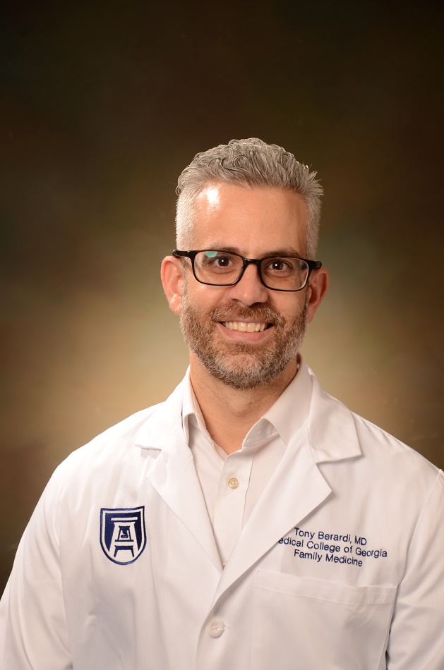 photo of Tony Berardi, MD