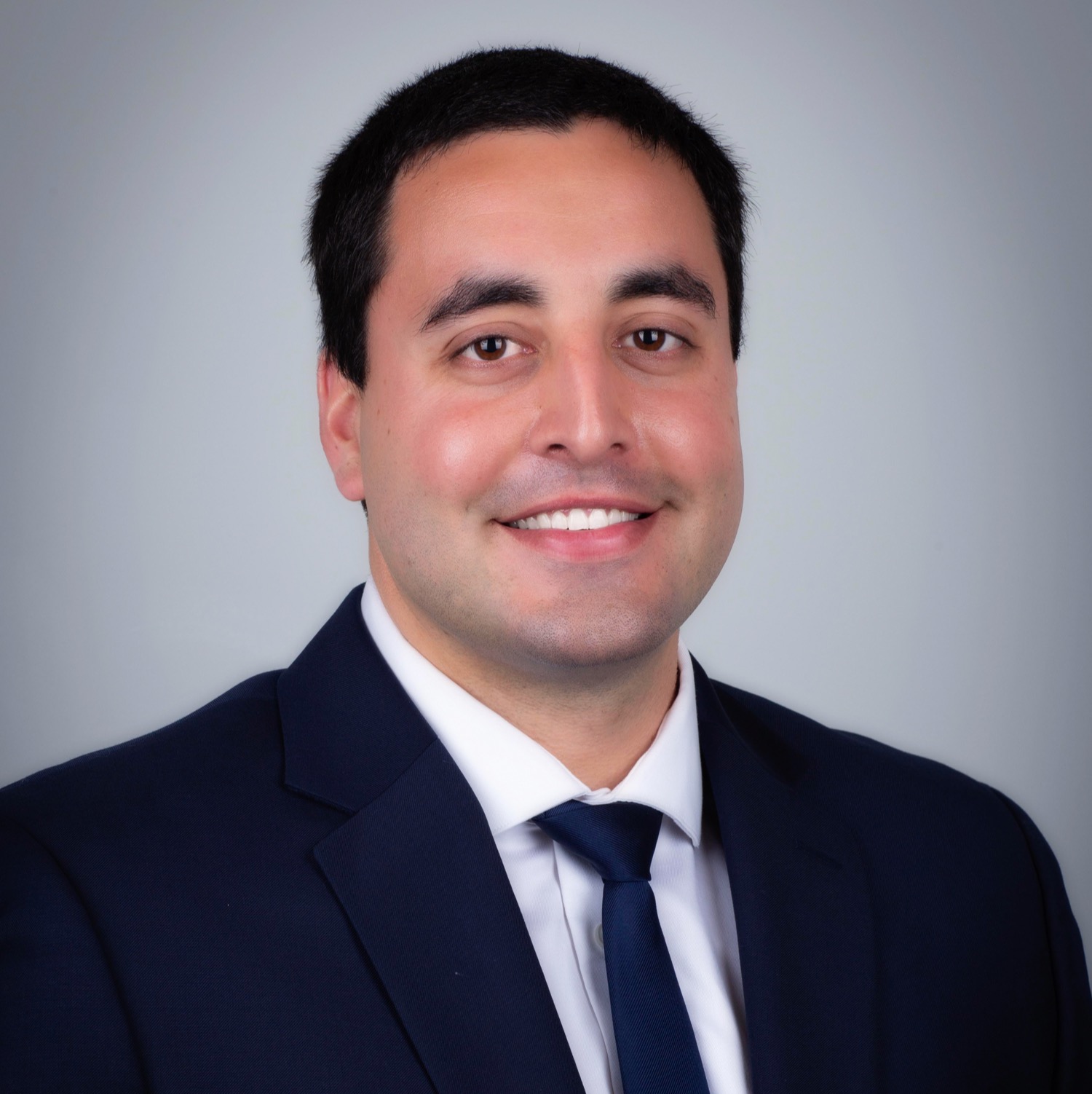 photo of Alex Loayza, MD