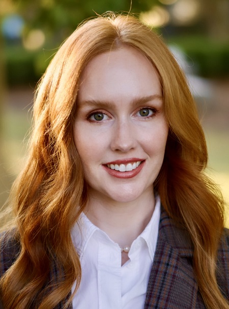 photo of Dr. E. Paige Saunders