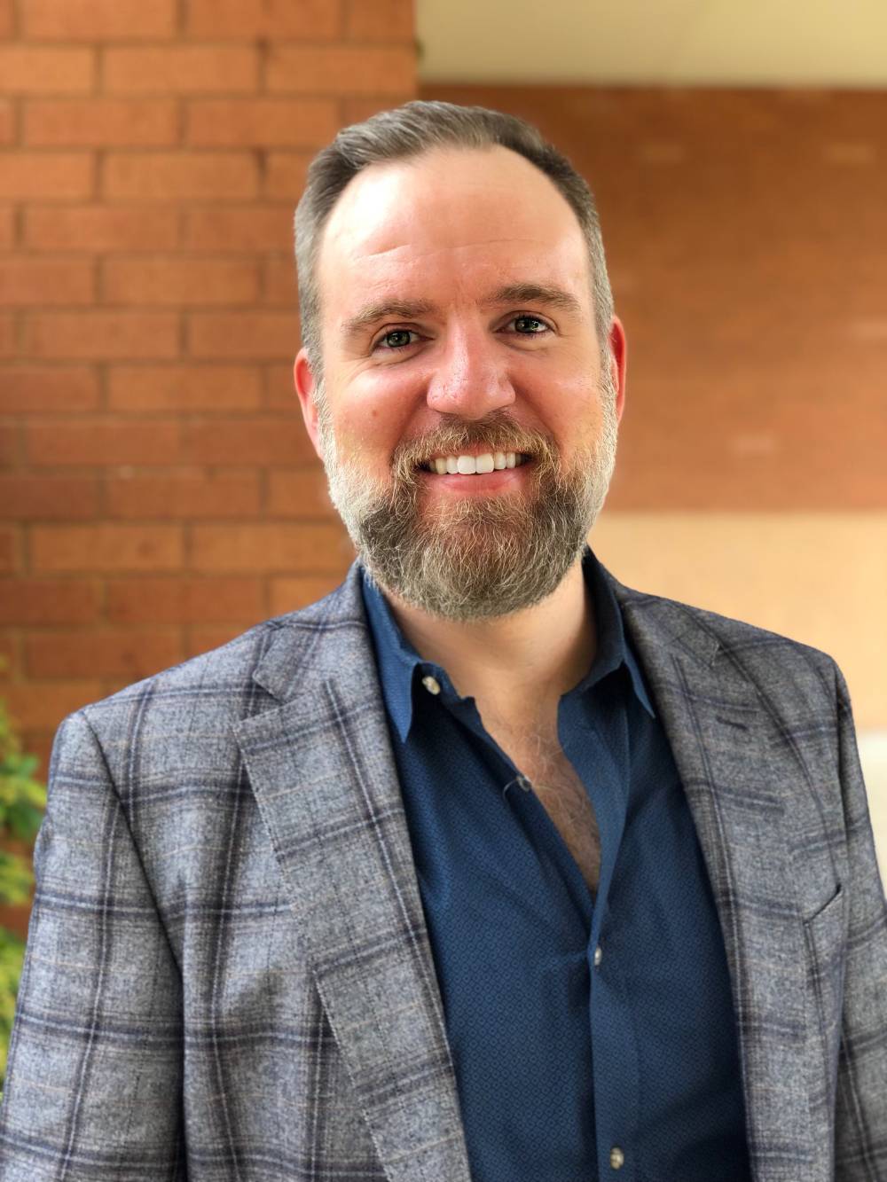 photo of Dr. Rob Saunders