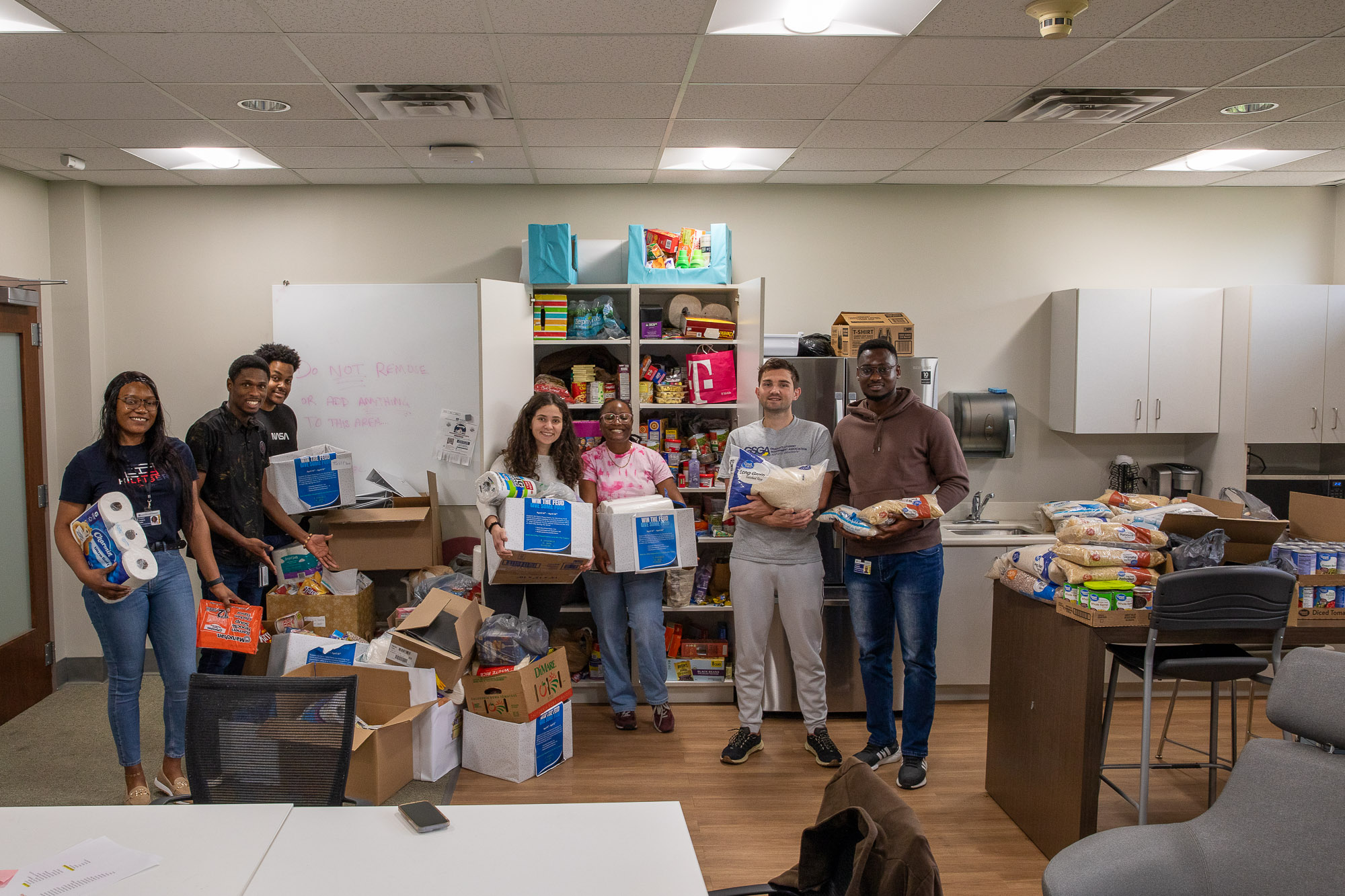 Students With Food Donations