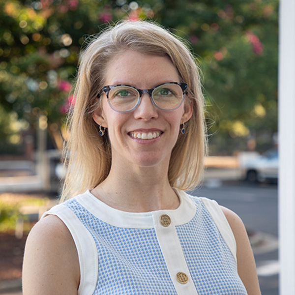 photo of Elena Dent, PhD