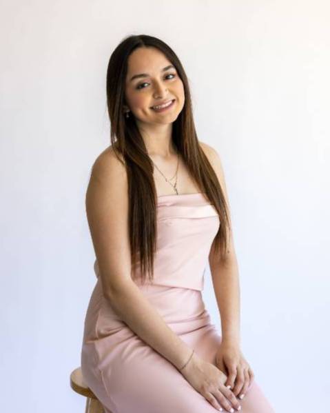 photo of Brenda Alvarenga
