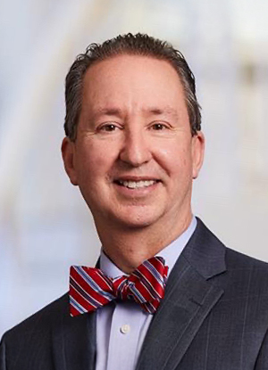 Headshot of Jeffrey Snow