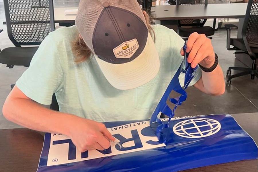 photo of Vinyl Machine