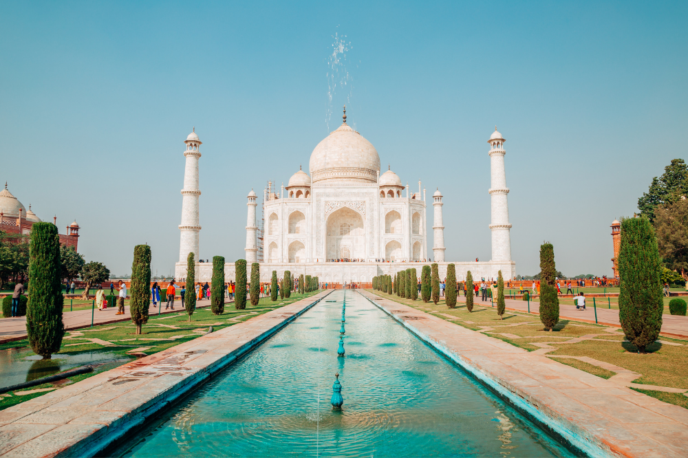 historic taj mahal in India