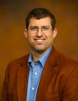 photo of Dustin Avent-Holt, PhD